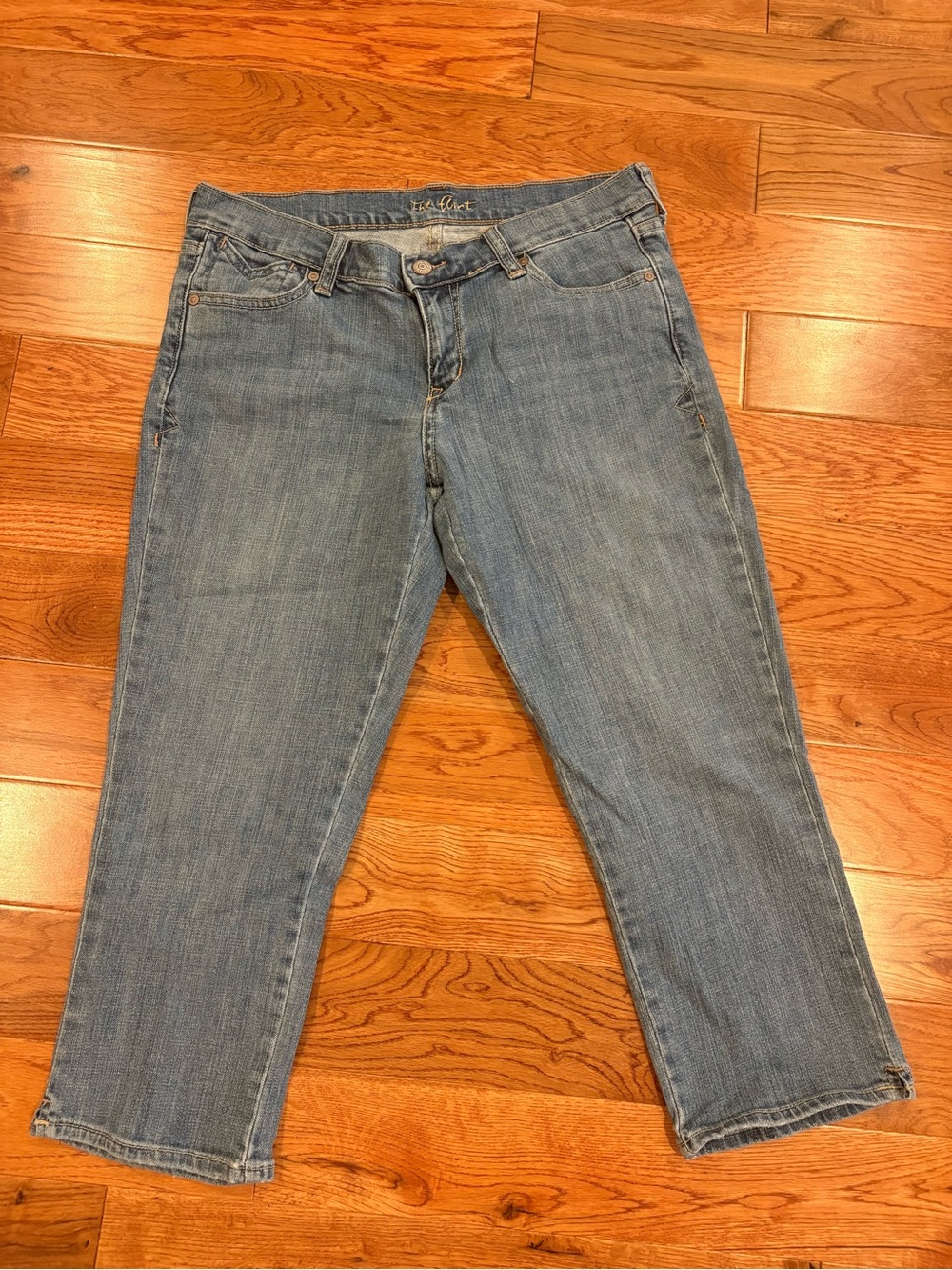 Old Navy Blue Jeans Crop Low Rise Capri Vintage Y2K Size 6 The Flirt